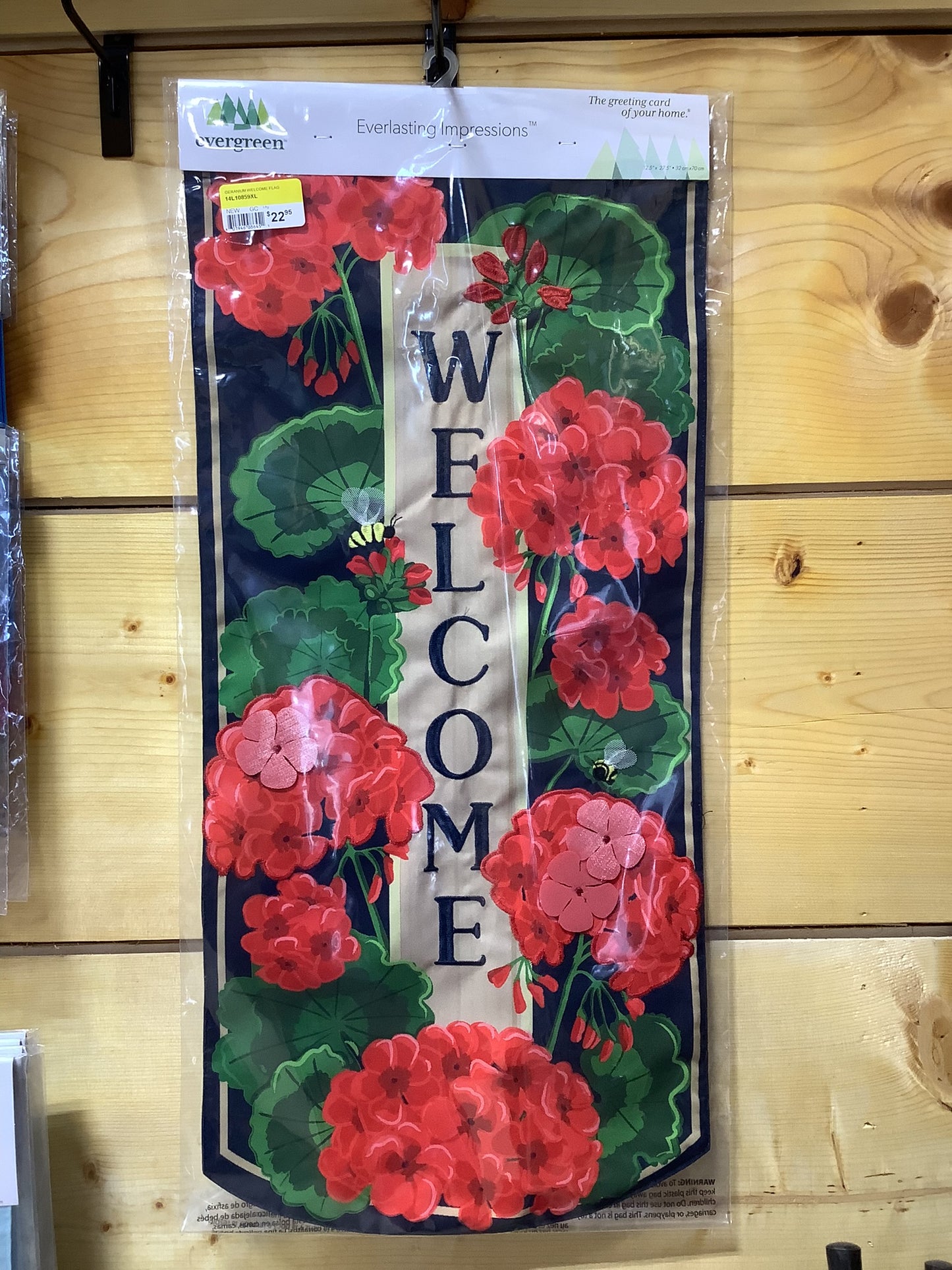 Geranium Welcom Garden Flag